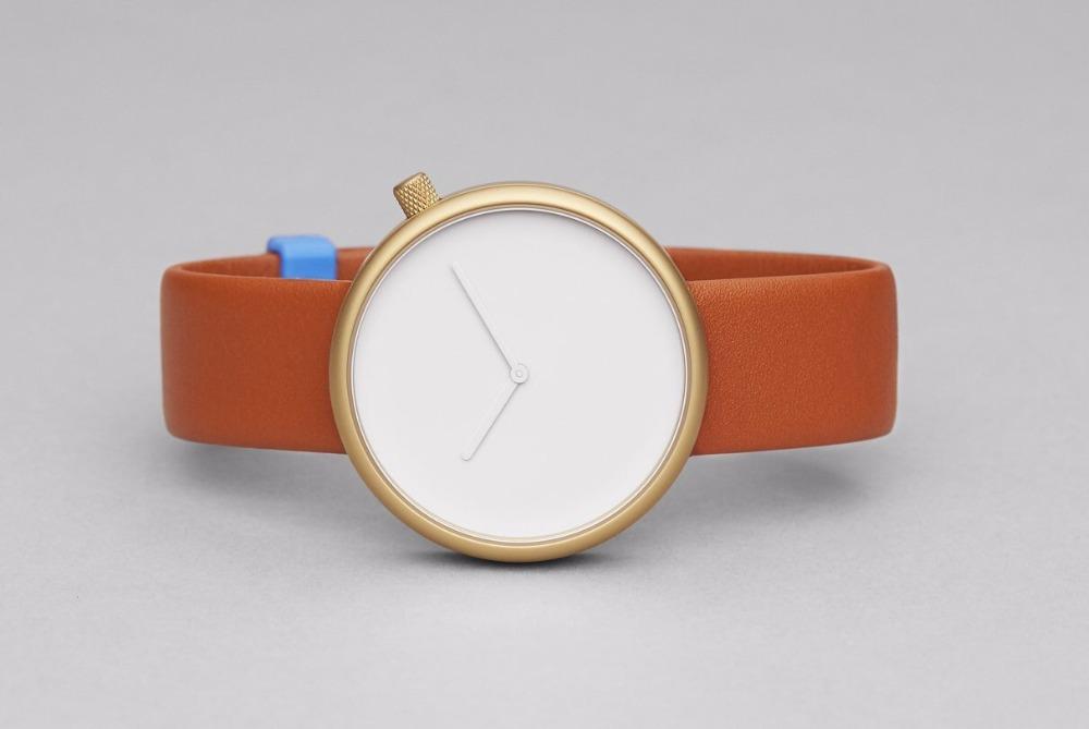 Tomi Minimalist Gold Leather Watch